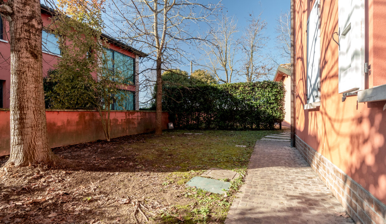 Giardino02